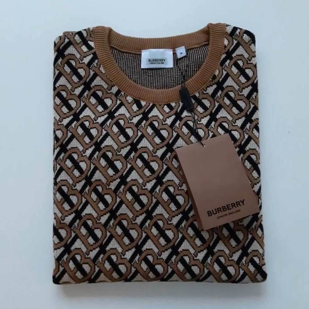 Burberry Men Crewneck Sweaters Size:Medium
